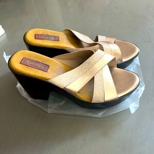 Platform heal sandals. Size 8 / 39